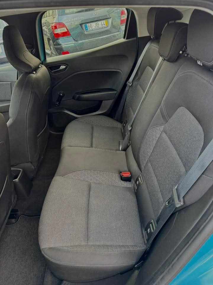 renault-clio-1-5-blue-dci-2019-diesel-1461cc
