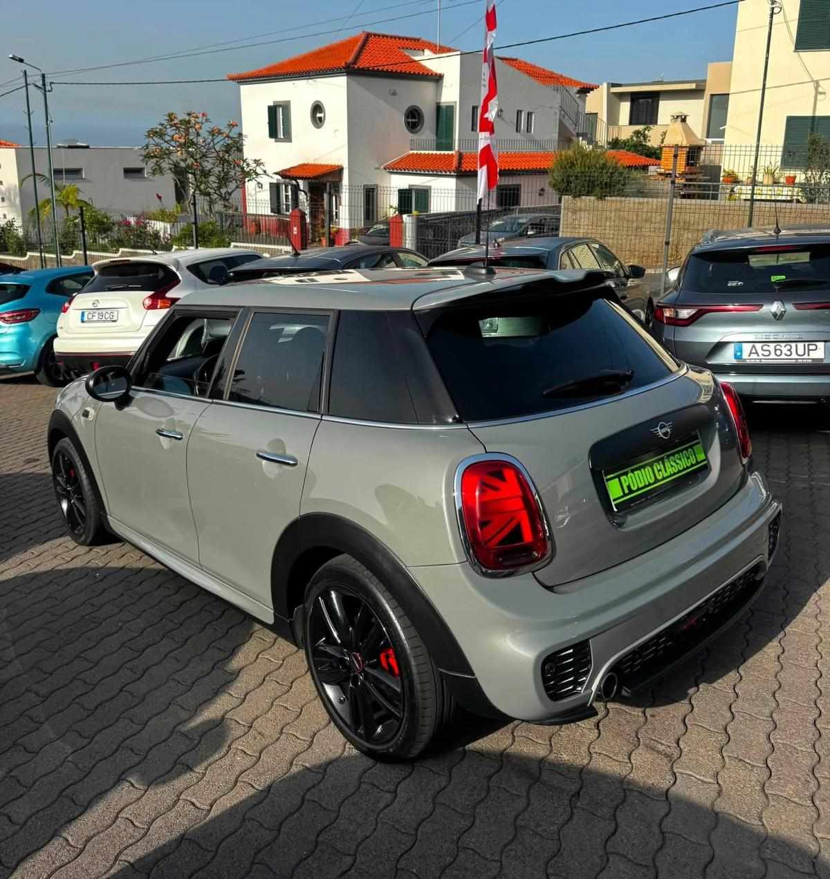 mini-hatch-d-1-5-2018-diesel-1496cc