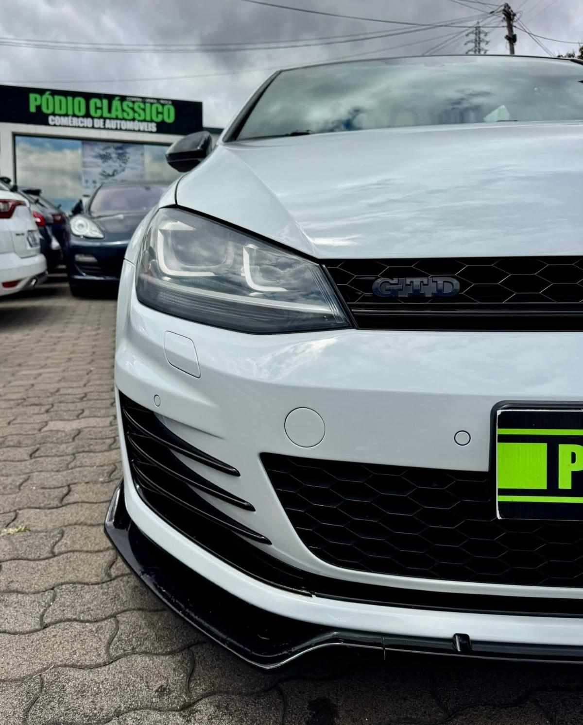 volkswagen-golf-gtd-2-0-tdi-4motion-2017-diesel-1968cc