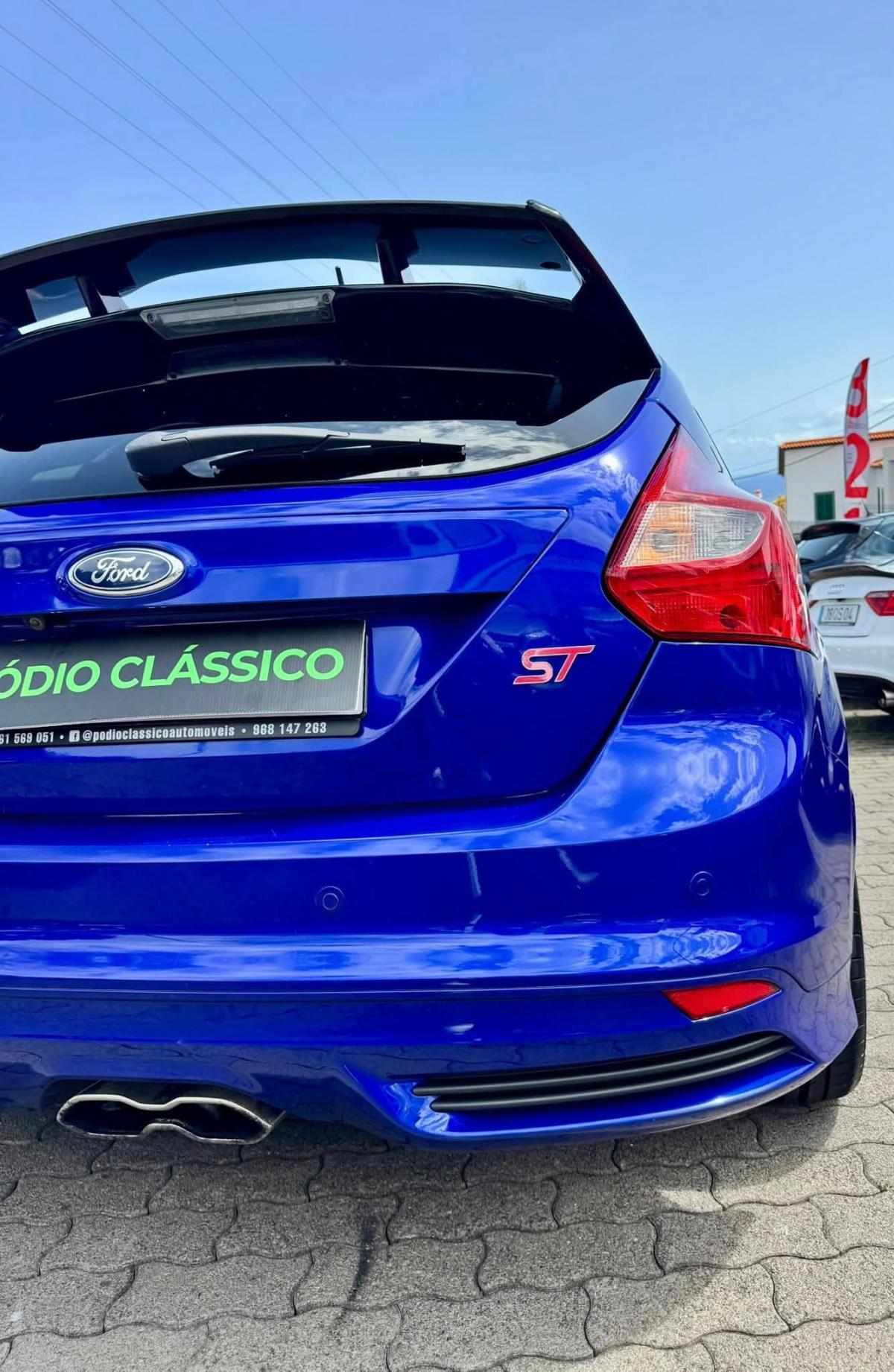 ford-focus-st-2012-gasolina-1999cc