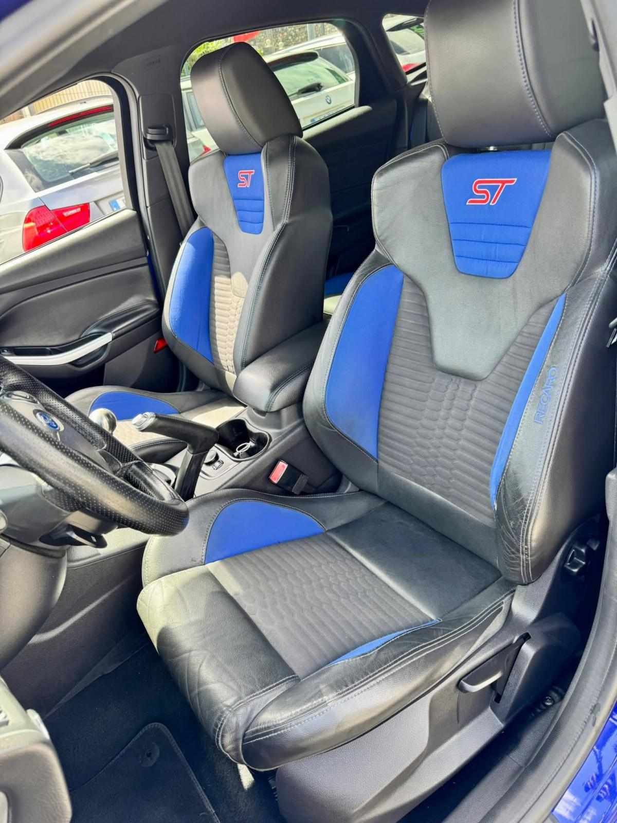 ford-focus-st-2012-gasolina-1999cc