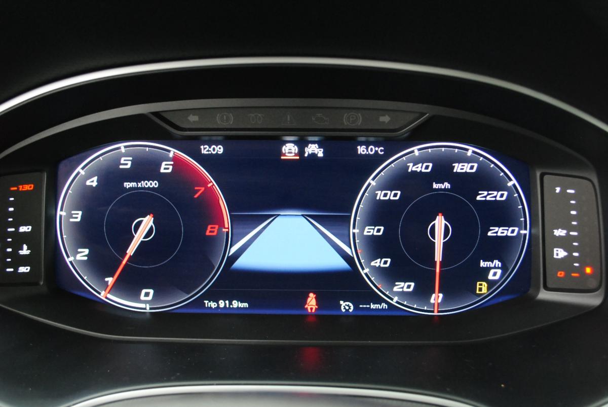 seat-arona-2023-gasolina-999cc