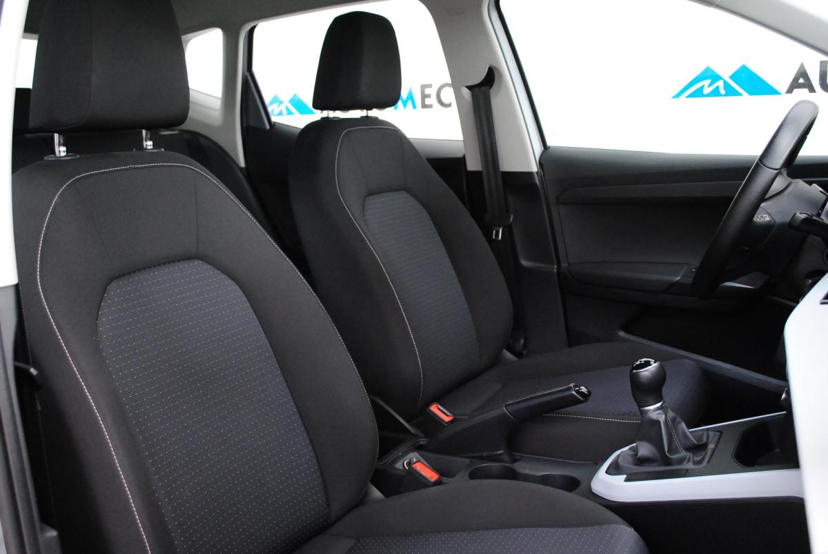 seat-arona-2023-gasolina-999cc