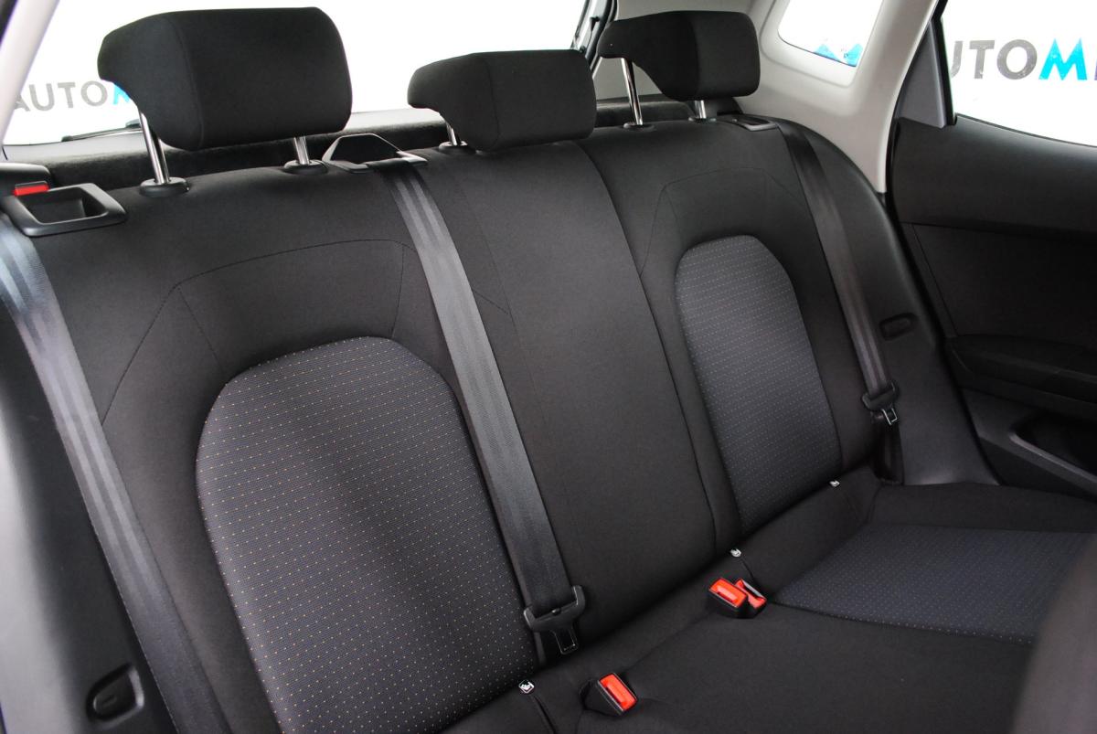 seat-arona-2023-gasolina-999cc