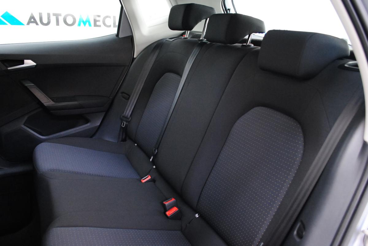seat-arona-2023-gasolina-999cc