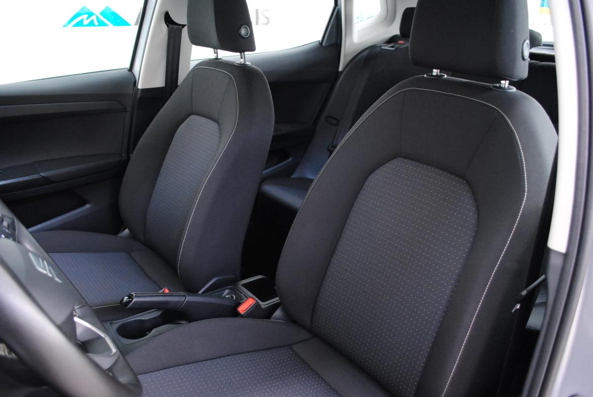 seat-arona-2023-gasolina-999cc