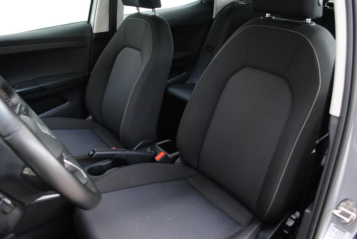 seat-arona-2023-gasolina-999cc