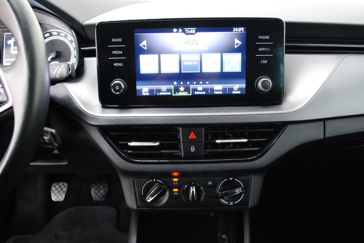 skoda-kamiq-2023-gasolina-999cc