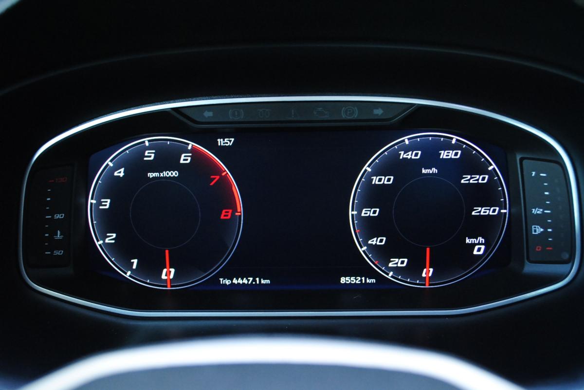 seat-ateca-2022-gasolina-1498cc