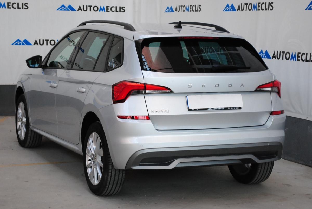 skoda-kamiq-2023-gasolina-999cc