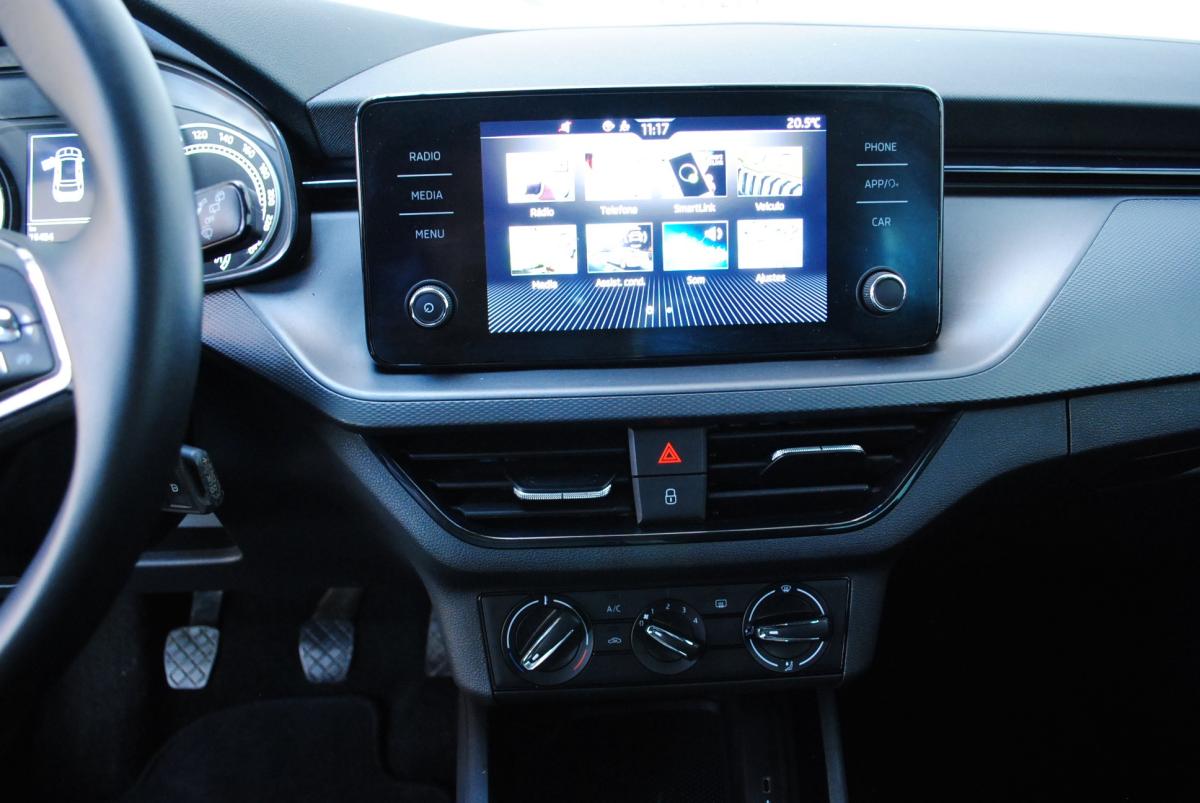 skoda-kamiq-2023-gasolina-999cc