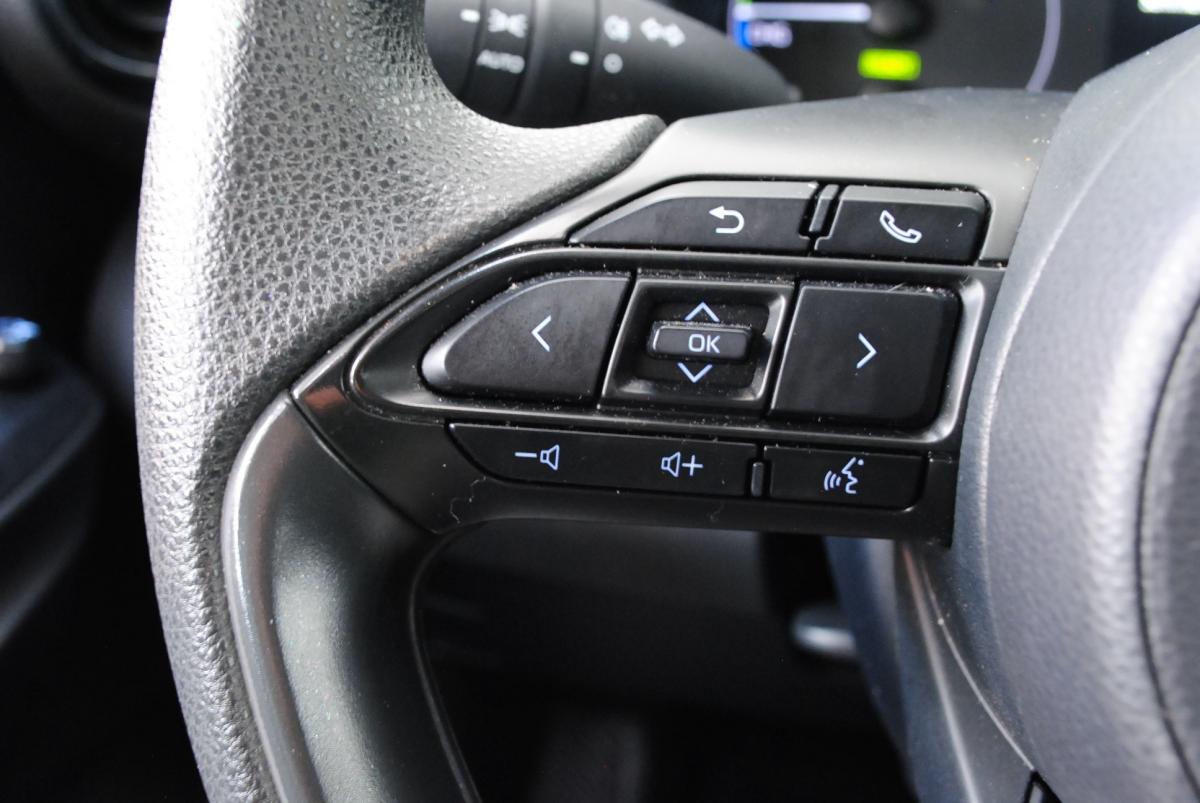 toyota-yaris-cross-2022-hibrido-a-gasolina-1490cc