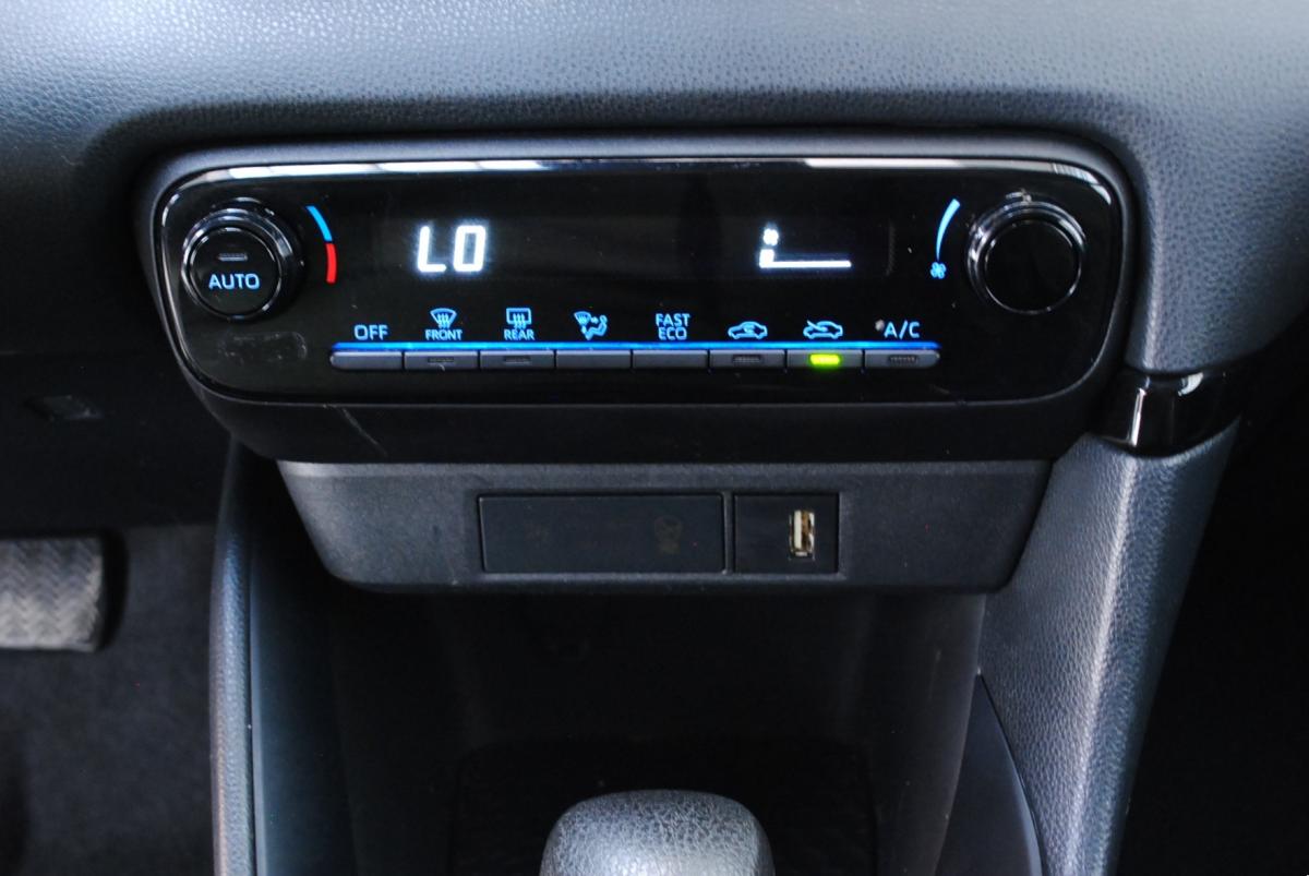 toyota-yaris-cross-2022-hibrido-a-gasolina-1490cc