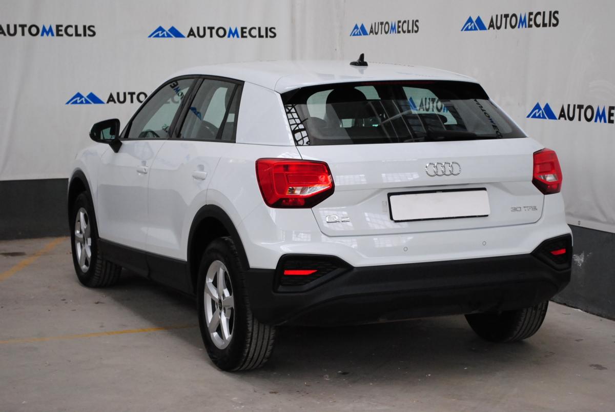 audi-q2-2023-gasolina-999cc