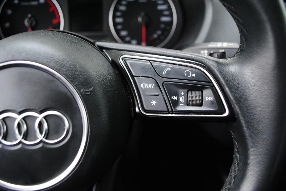 audi-q2-2023-gasolina-999cc