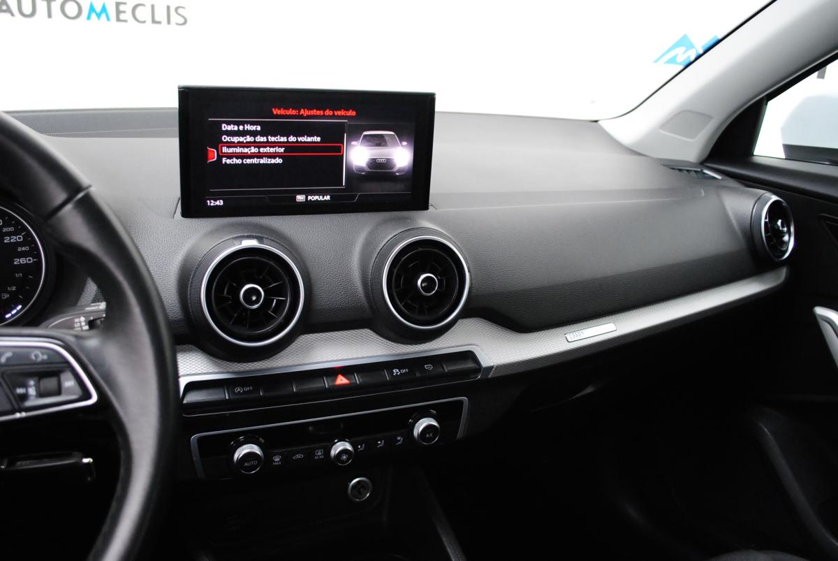 audi-q2-2023-gasolina-999cc
