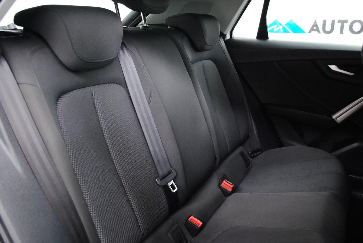 audi-q2-2023-gasolina-999cc