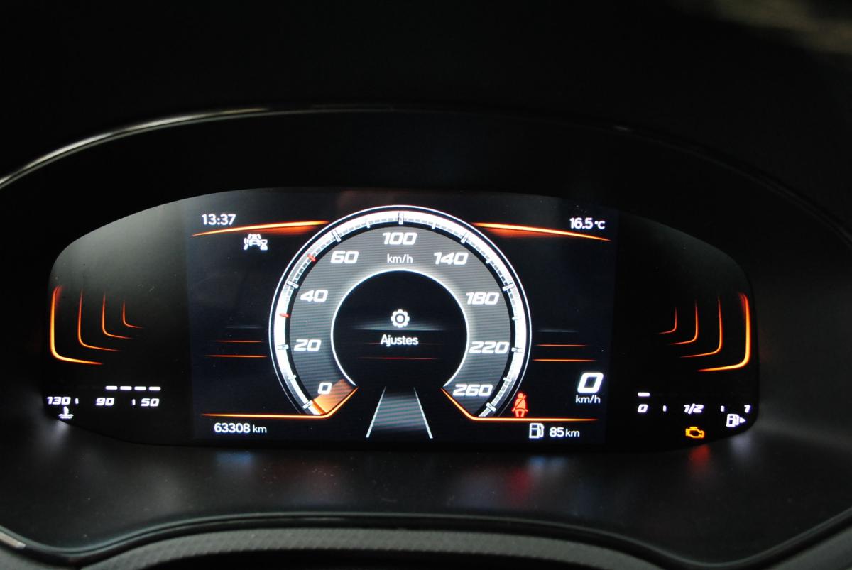 seat-arona-2023-gasolina-999cc