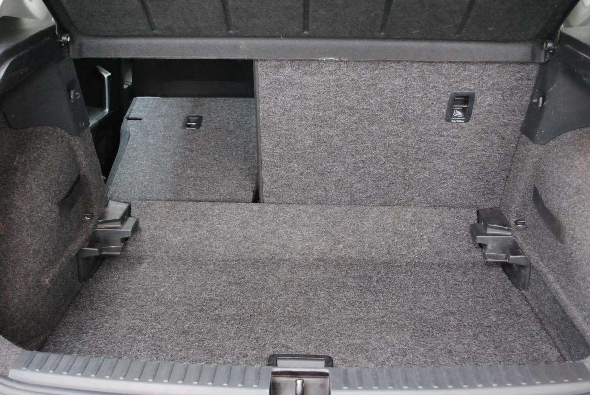 seat-arona-2023-gasolina-999cc