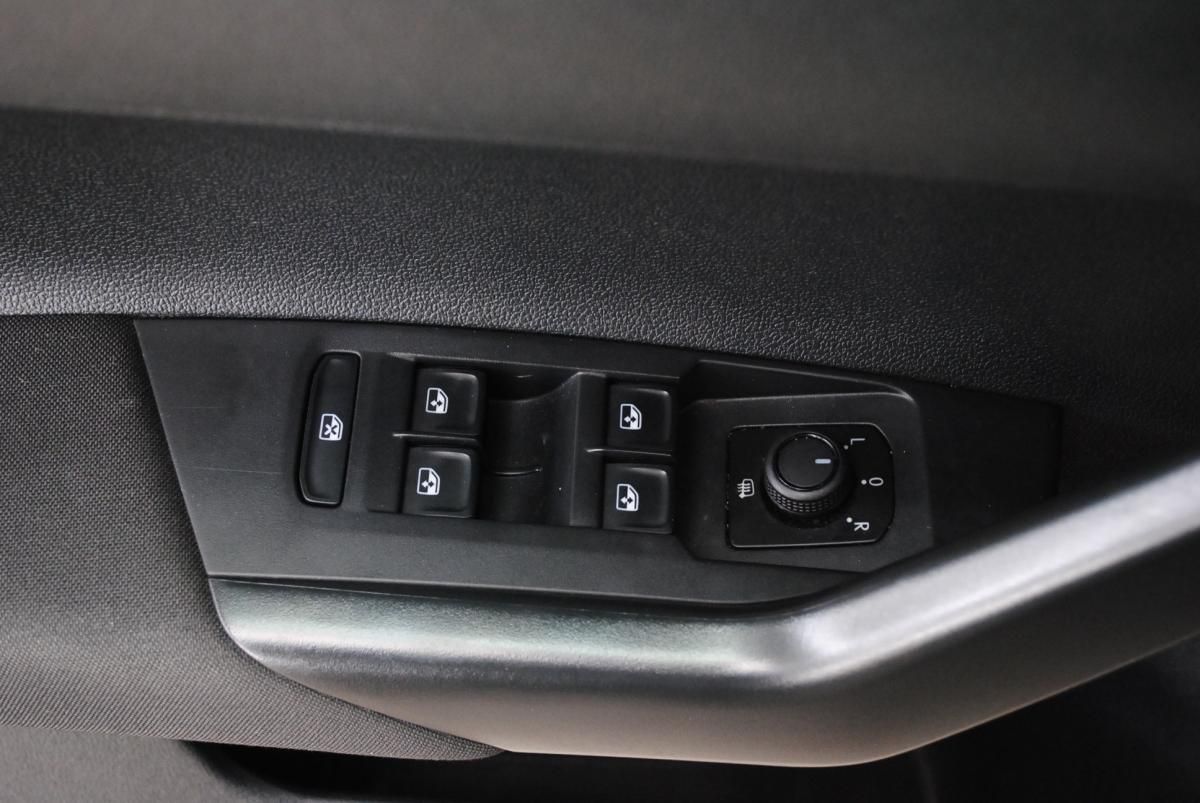 volkswagen-polo-2023-gasolina-999cc