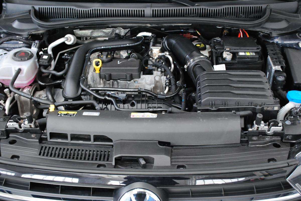 volkswagen-polo-2023-gasolina-999cc