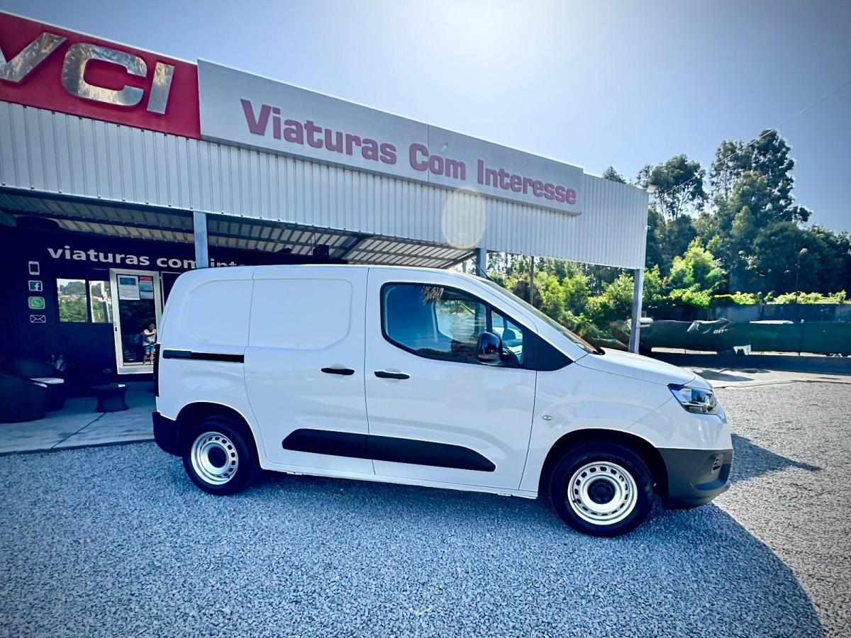 toyota-proace-city-1-5d-adblue-2021-diesel-1499cc