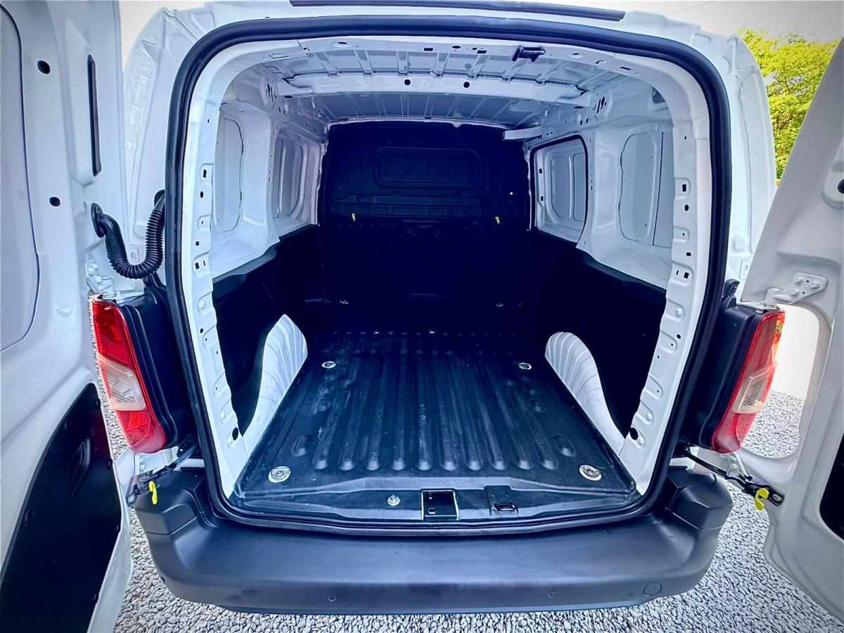 toyota-proace-city-1-5d-adblue-2021-diesel-1499cc