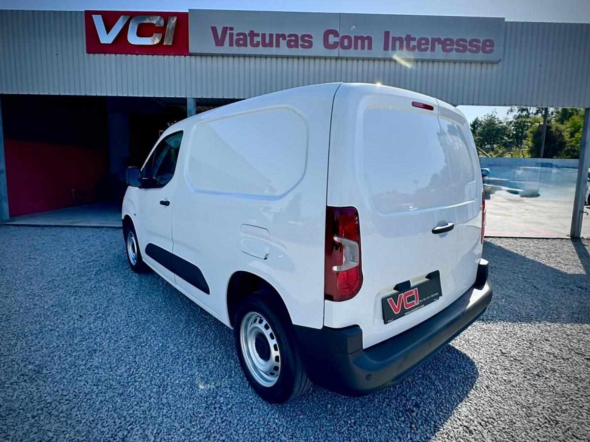 toyota-proace-city-1-5d-adblue-2021-diesel-1499cc