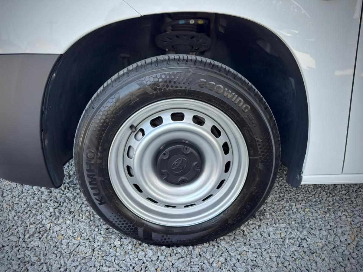 toyota-proace-city-1-5d-adblue-2021-diesel-1499cc