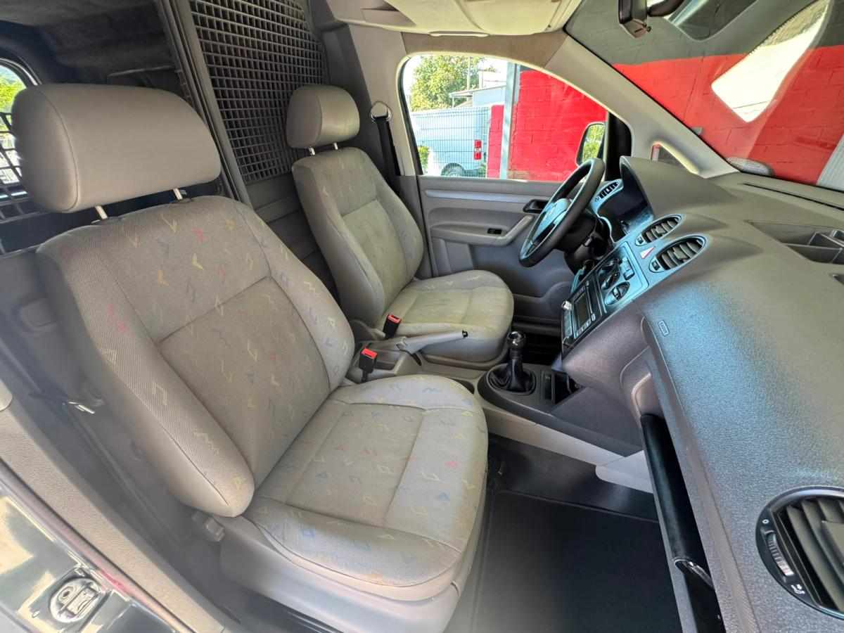 volkswagen-caddy-1-9-105cv-2007-diesel-1896cc
