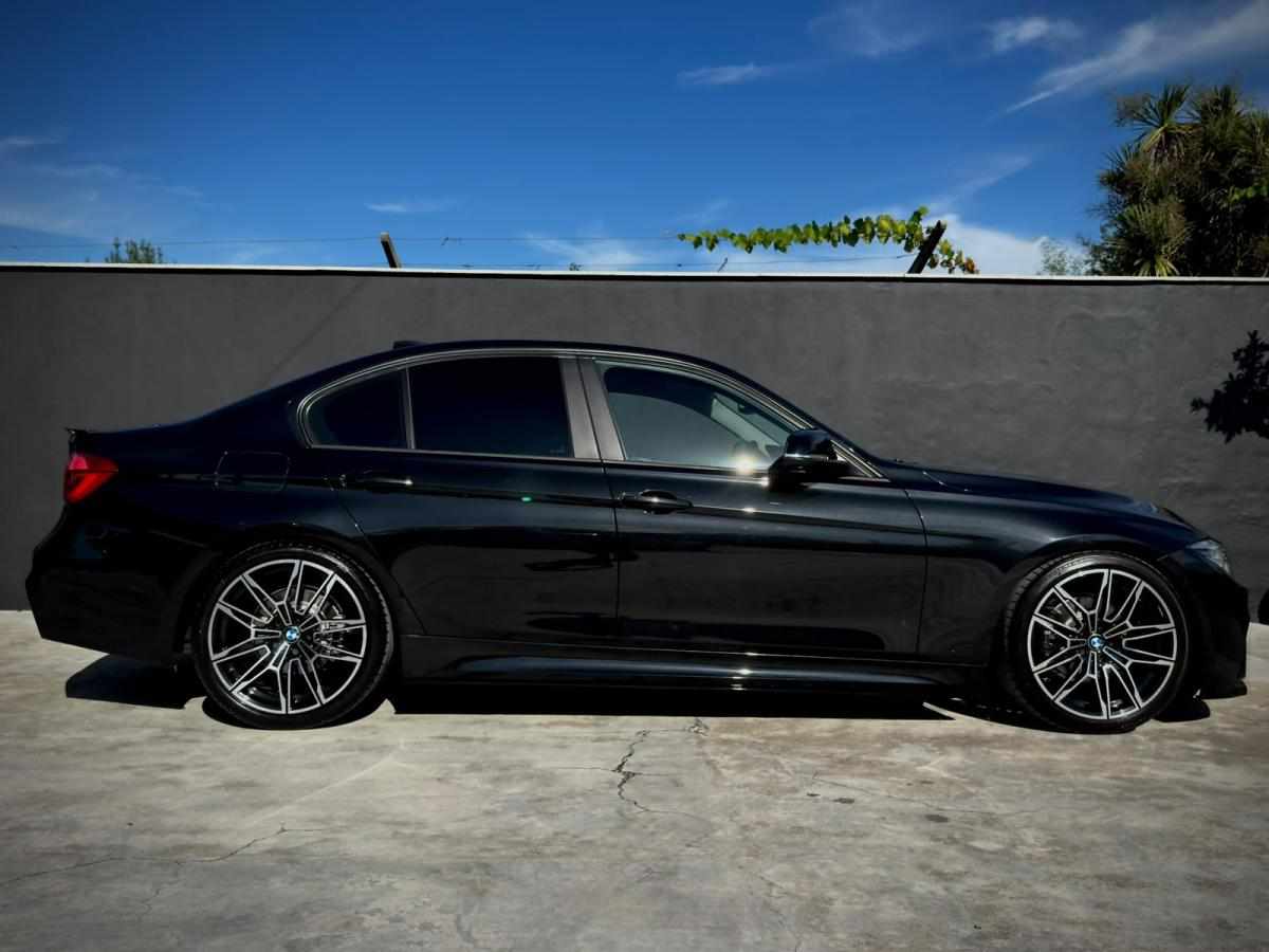 bmw-serie-3-318-d-2015-diesel-1995cc