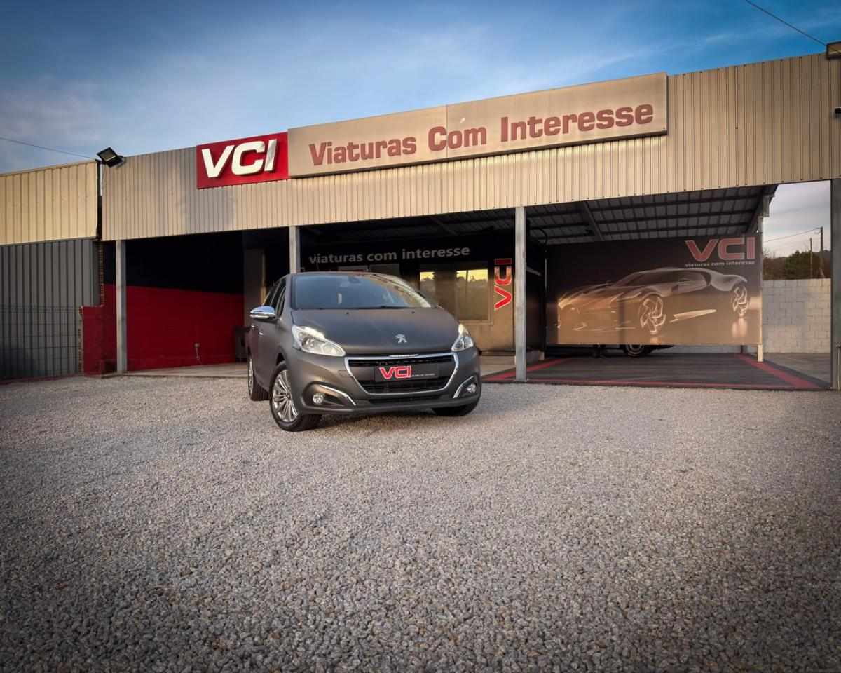 peugeot-208-1-2-vti-2016-gasolina-1199cc