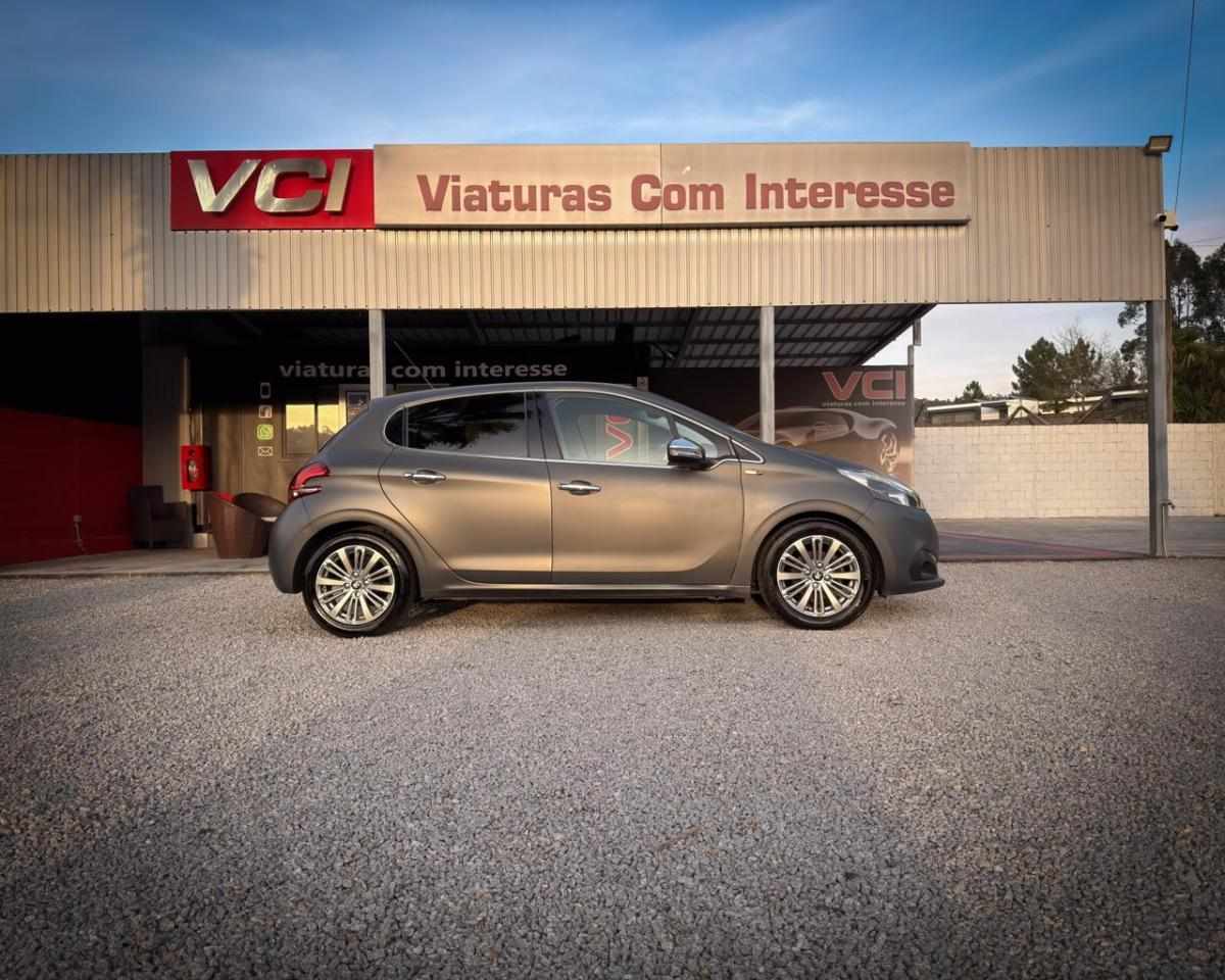 peugeot-208-1-2-vti-2016-gasolina-1199cc