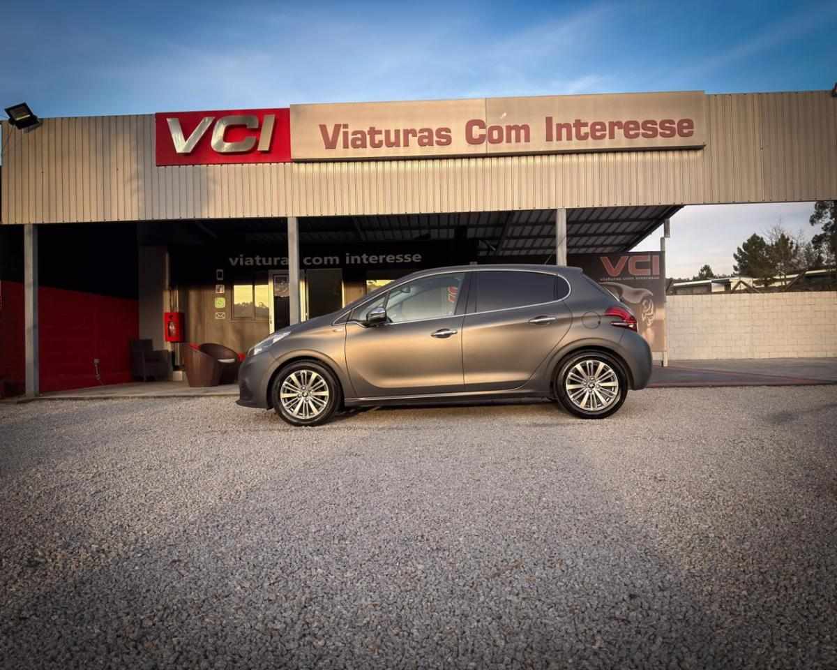 peugeot-208-1-2-vti-2016-gasolina-1199cc