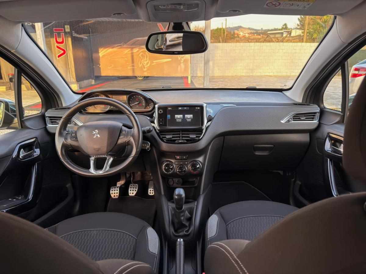 peugeot-208-1-2-vti-2016-gasolina-1199cc