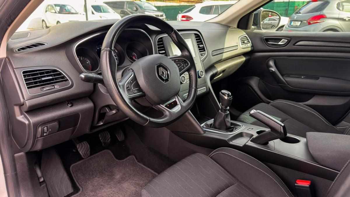 renault-megane-sport-tourer-1-5-dci-2020-diesel-1461cc