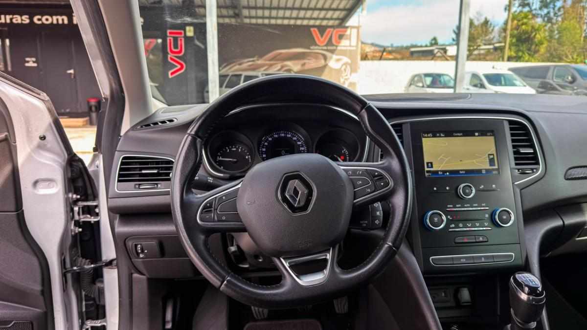 renault-megane-sport-tourer-1-5-dci-2020-diesel-1461cc