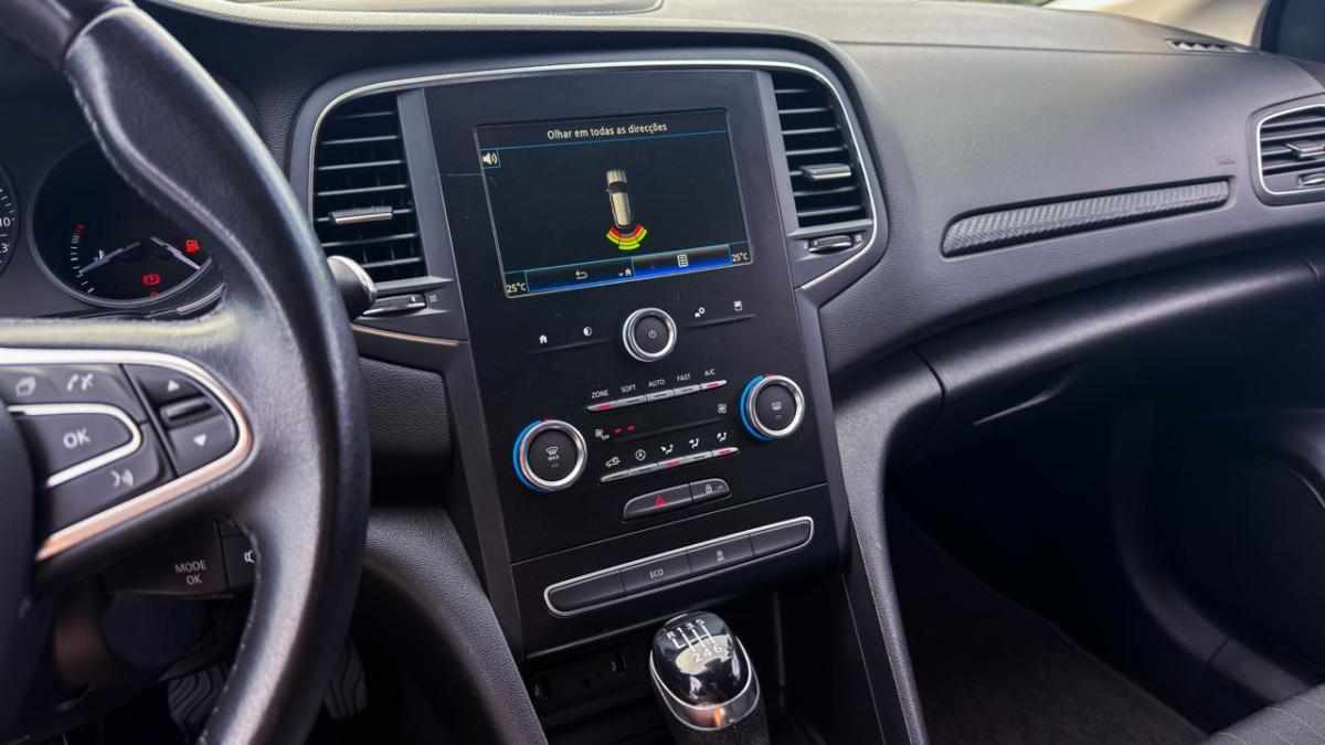renault-megane-sport-tourer-1-5-dci-2020-diesel-1461cc