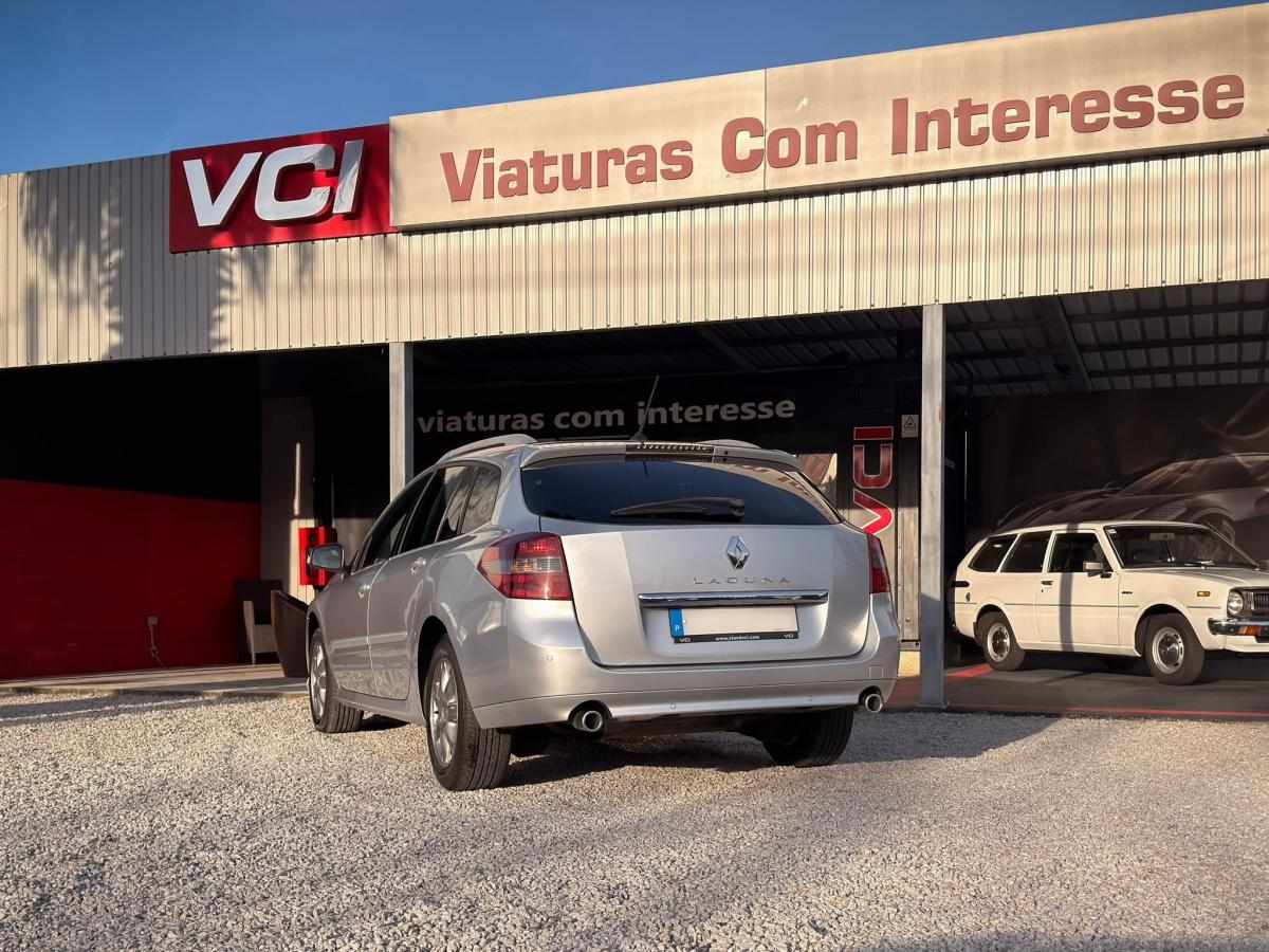 renault-laguna-2-0-dci-2010-diesel-1995cc
