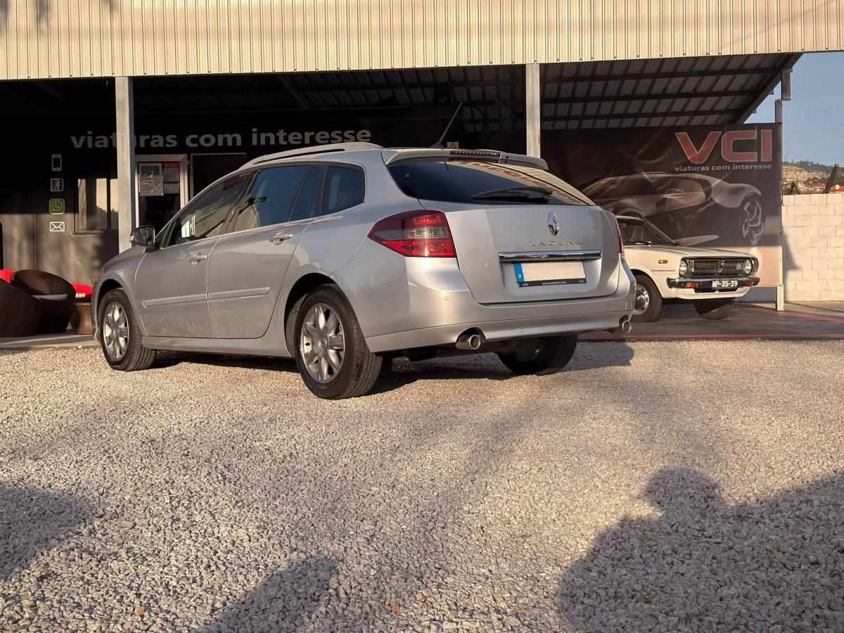 renault-laguna-2-0-dci-2010-diesel-1995cc