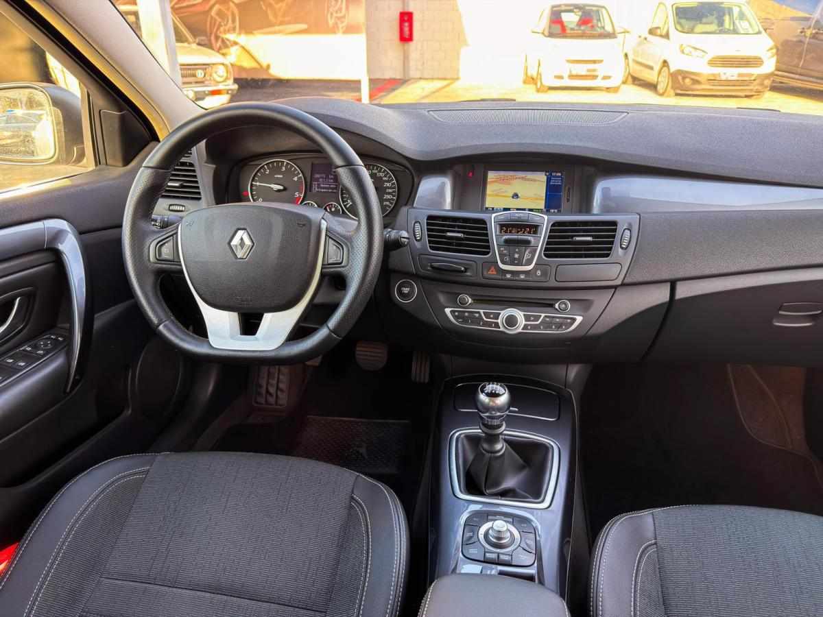 renault-laguna-2-0-dci-2010-diesel-1995cc