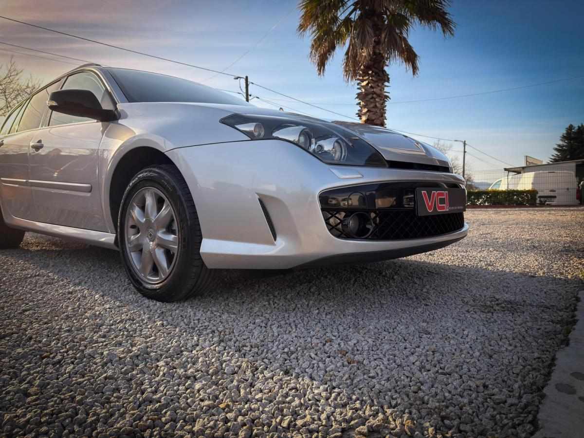 renault-laguna-2-0-dci-2010-diesel-1995cc