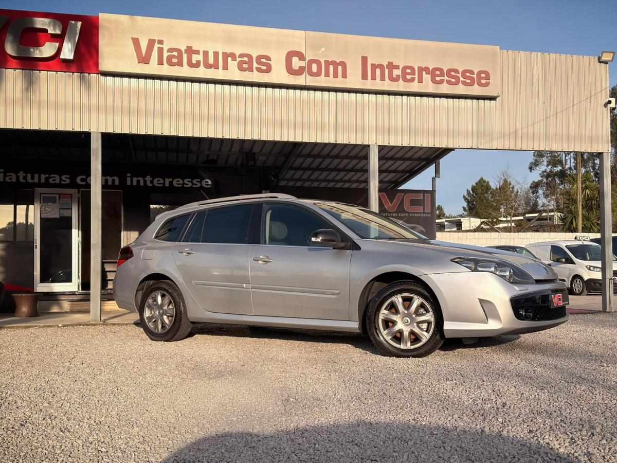 renault-laguna-2-0-dci-2010-diesel-1995cc