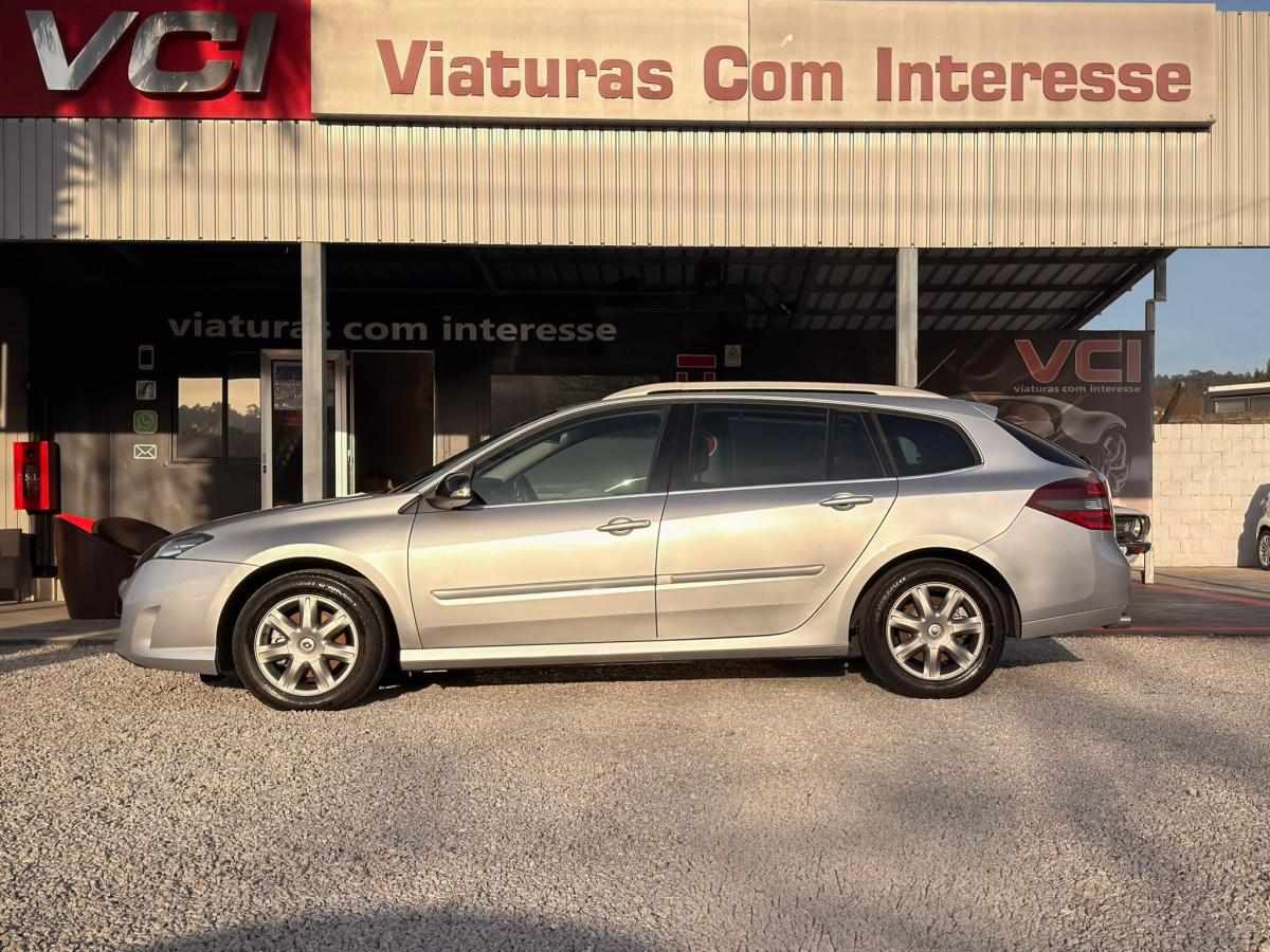 renault-laguna-2-0-dci-2010-diesel-1995cc