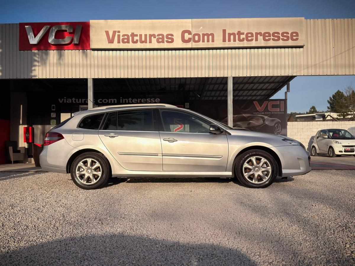 renault-laguna-2-0-dci-2010-diesel-1995cc