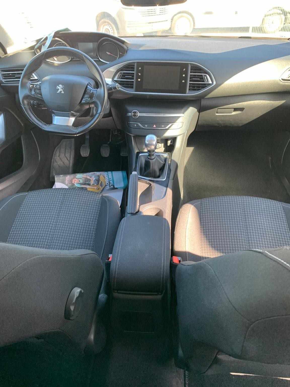 peugeot-308-sw-2019-diesel-1499cc