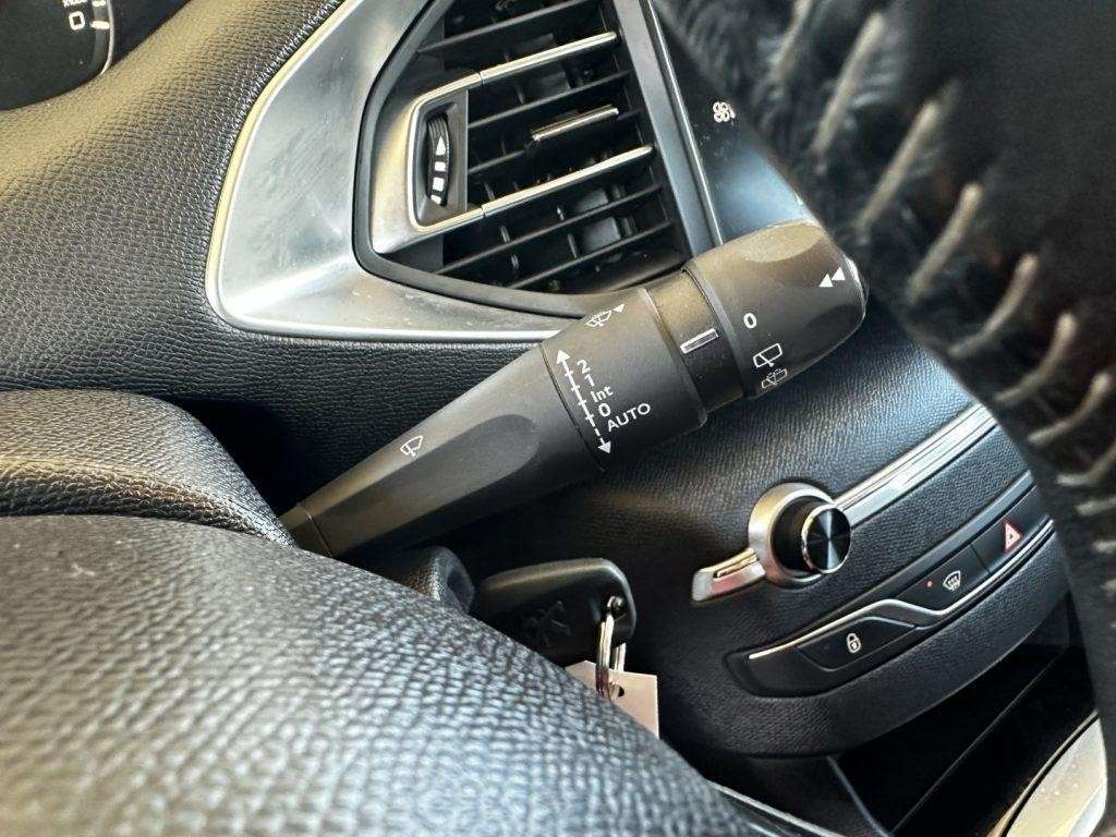 peugeot-308-sw-2019-diesel-1499cc