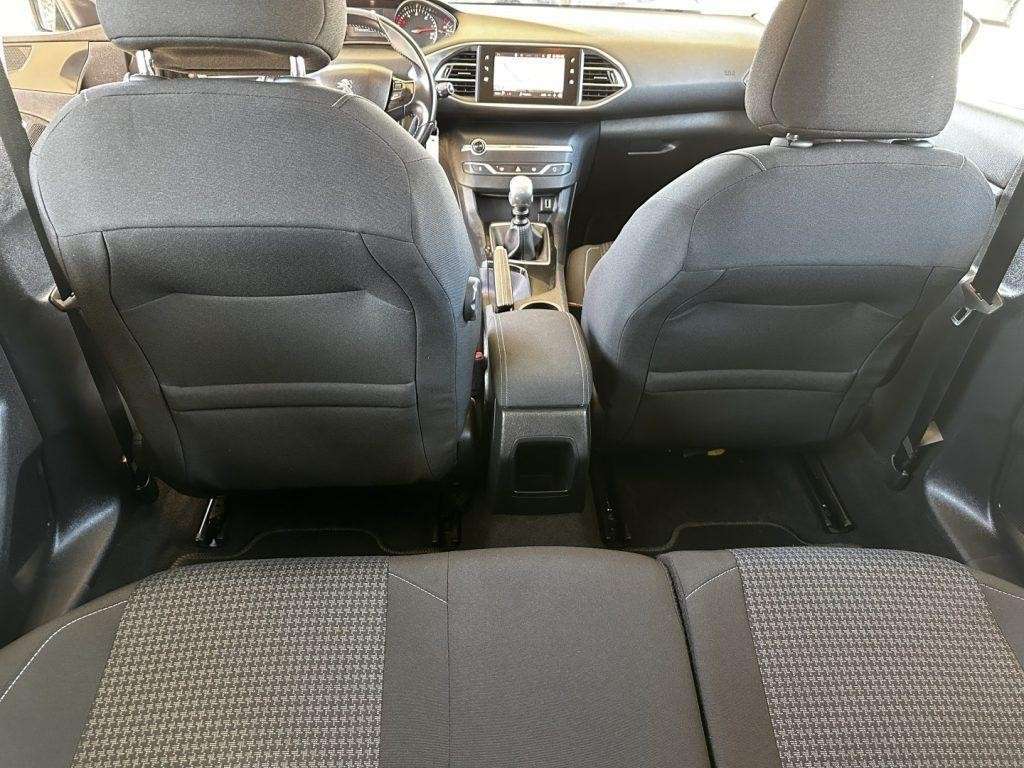 peugeot-308-sw-2019-diesel-1499cc