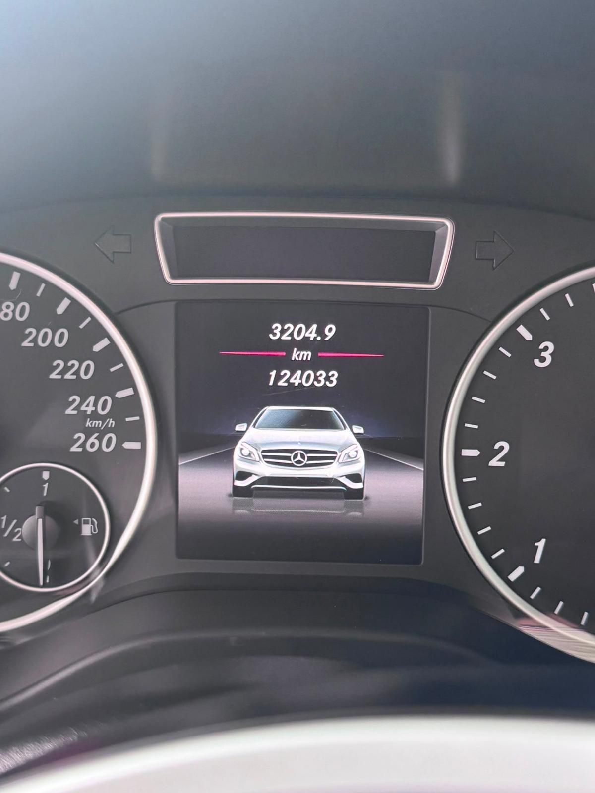 mercedes-benz-classe-a-2013-diesel-1461cc