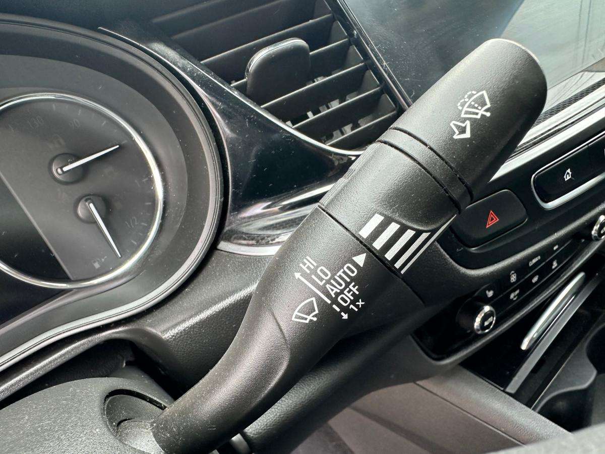 opel-insignia-2021-diesel-1496cc